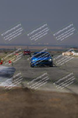 media/Sep-20-2025-Extreme Speed (Sat) [[1fcc23683c]]/Orange (Mid Intermediate)/Session 2 (Sunrise)/